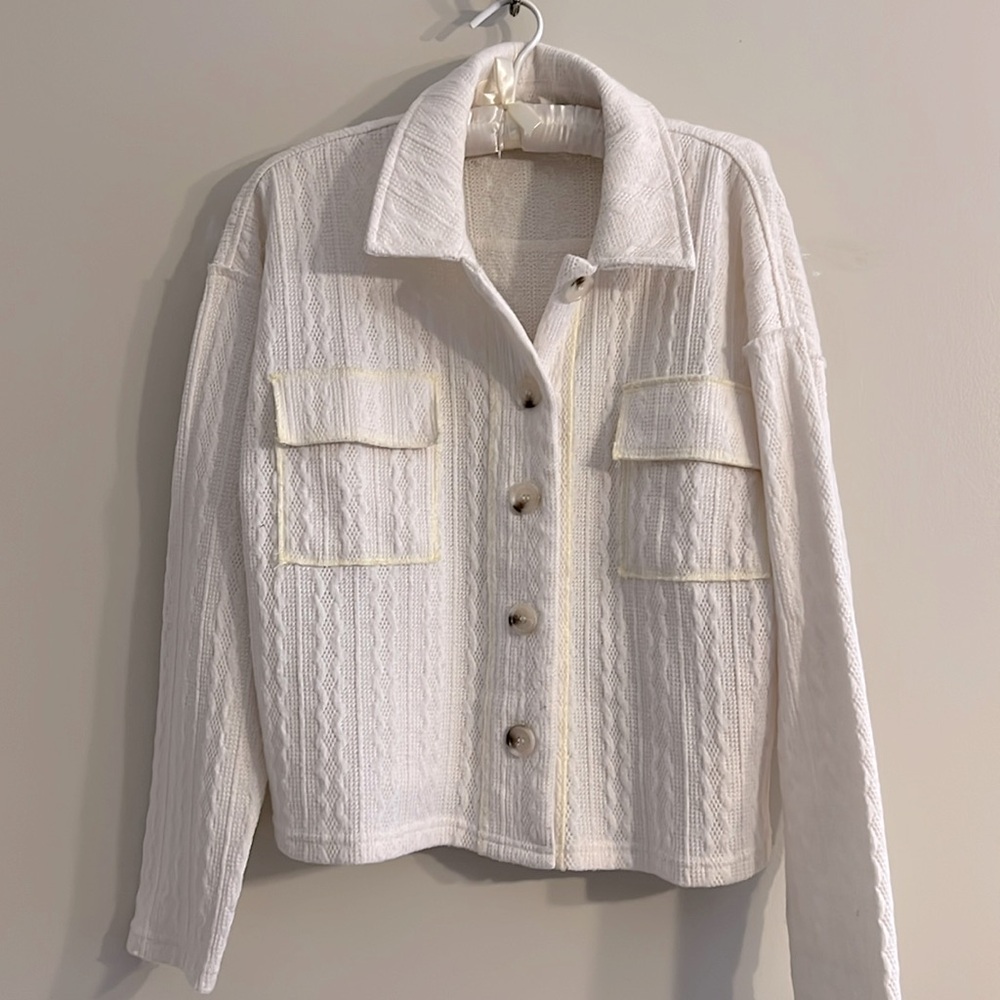Off white womens cardigan button up sweater Small Mystree